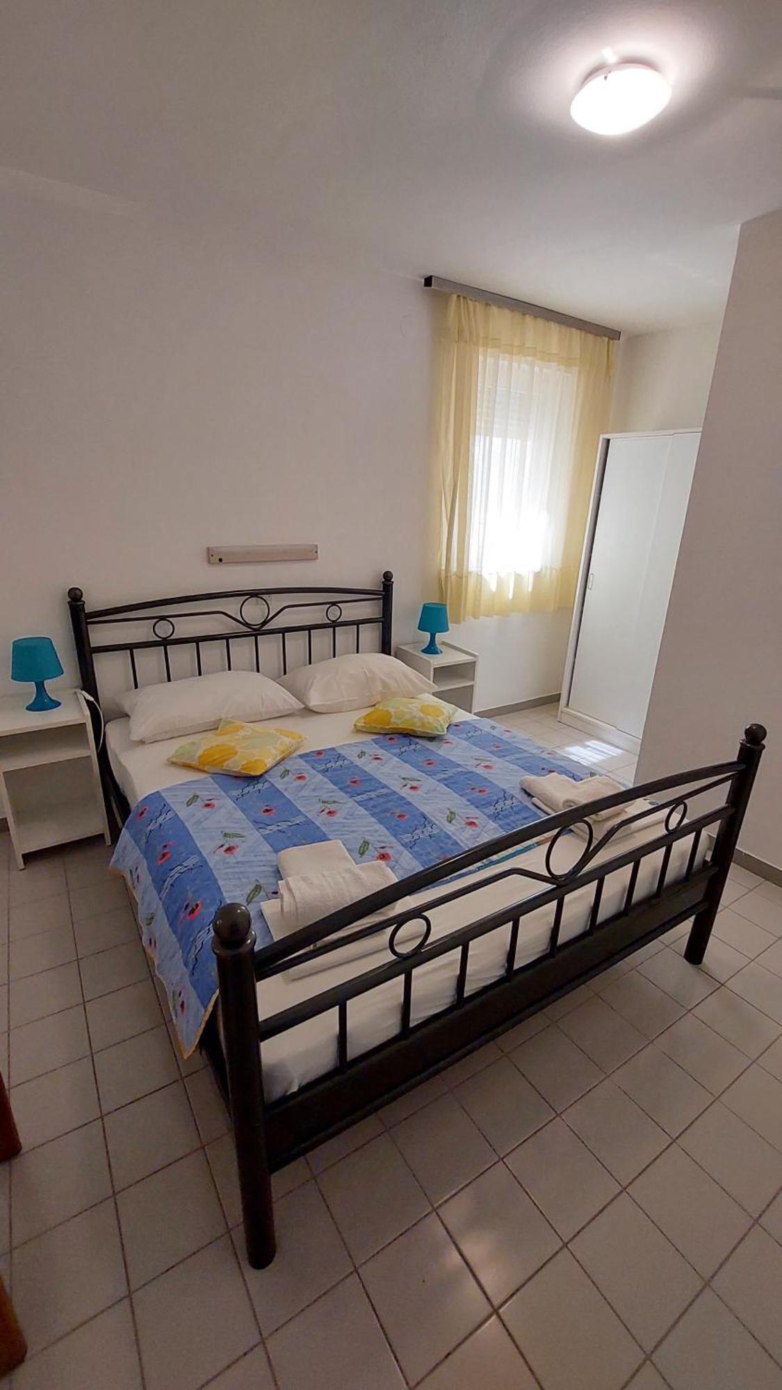 Apartment Olive House Rab Barbat na Rabu Dış mekan fotoğraf